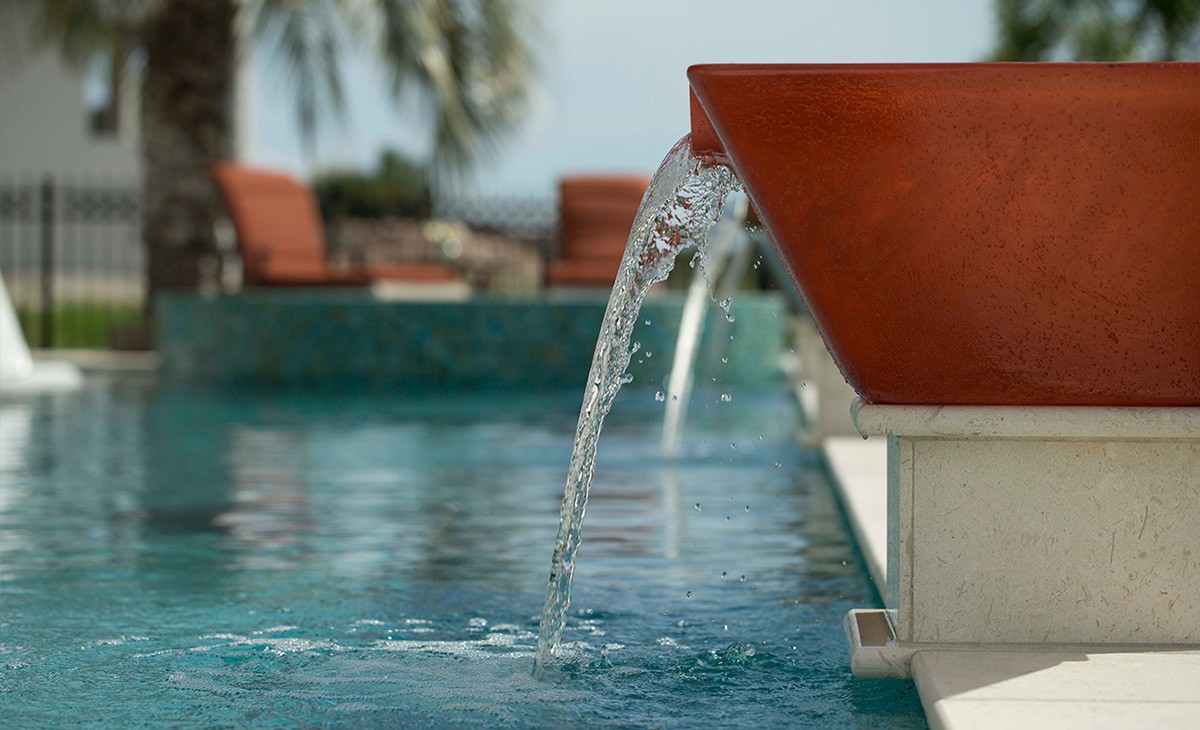 202112240206471690747971